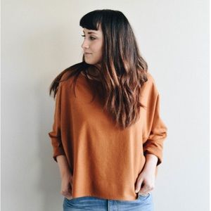 ✨FLASH SALE ✨ Jamie and the Jones Reg length T Top